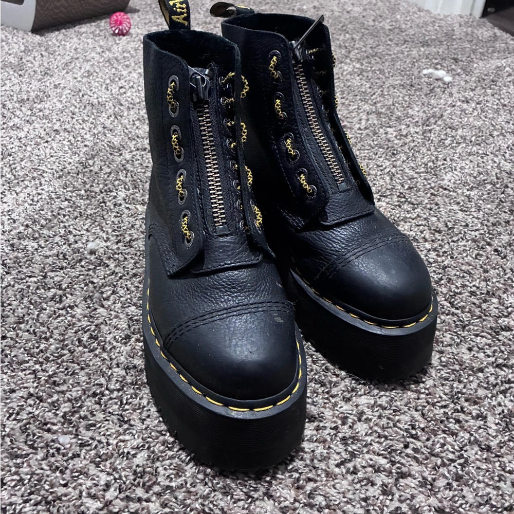 Dr. Martens Sinclair Max Platform (9) - image 1
